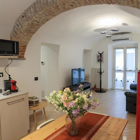 Asti Historic Center - Appartamento Trincotto Exterior foto
